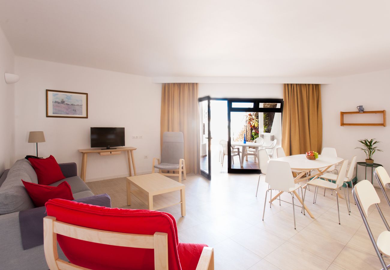 Ferienwohnung in Puerto del Carmen - Club Oceano 2 bedroom Apts.