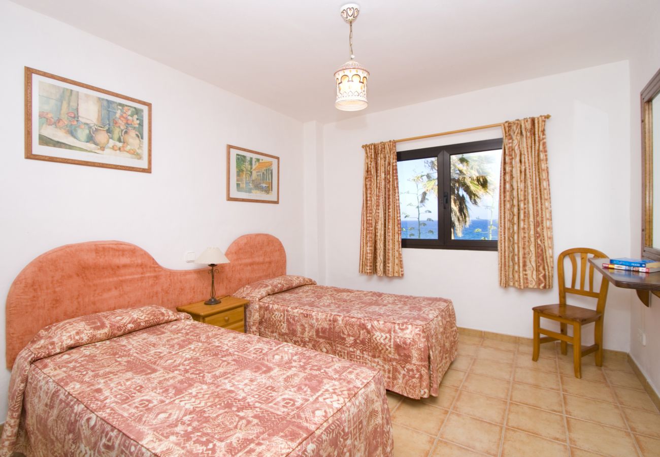 Wohnung in Puerto del Carmen - Costa Luz beach front block 6 Two bedroom apts..