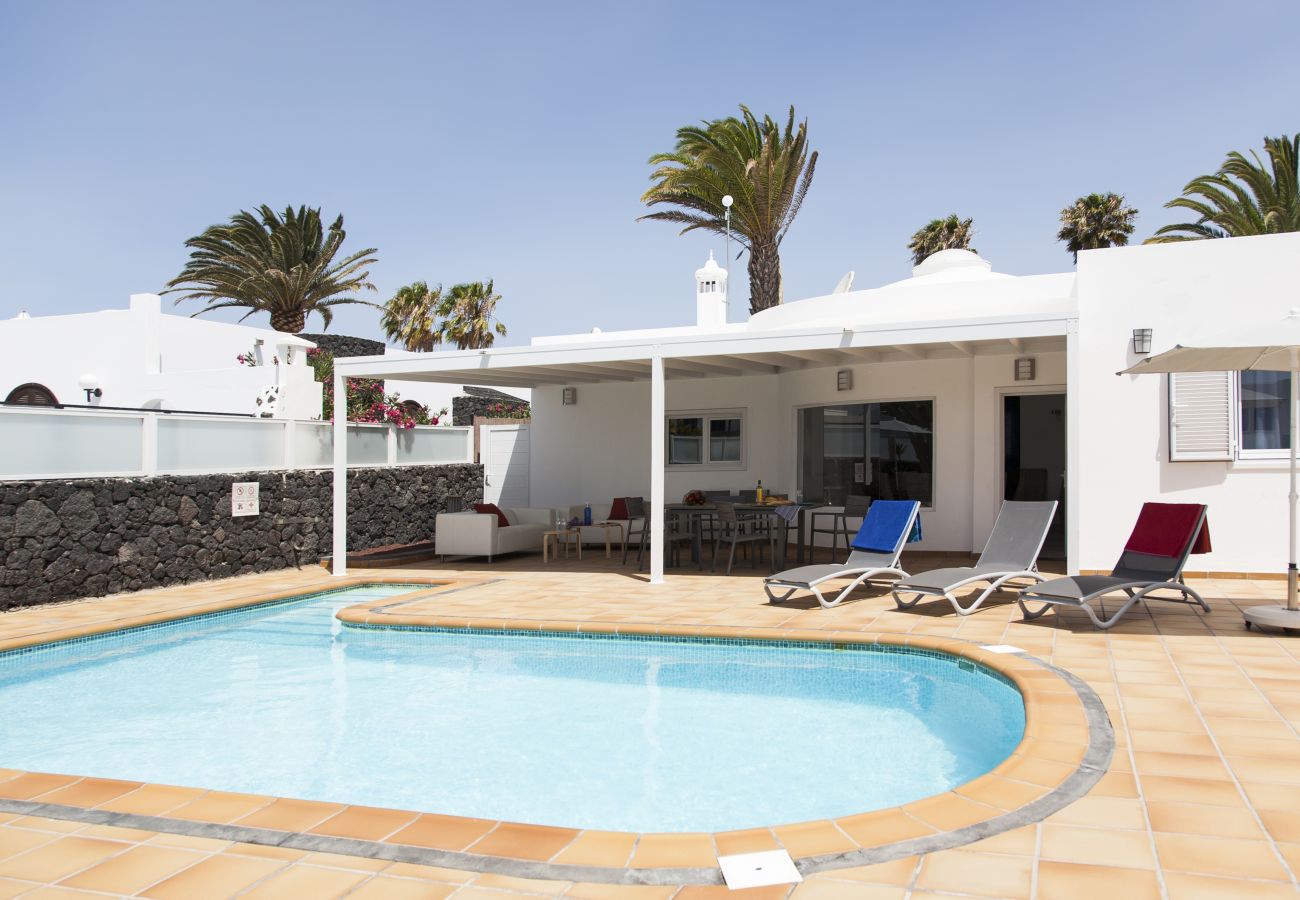 Villa in Puerto del Carmen - Villa Apollo/Aphrodite 