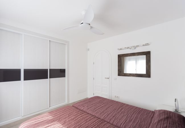 Villa in Puerto del Carmen - Villa Mimi 4bedroom villa Villa in Puerto del Carmen - Villa Mimi 4bedroom villa