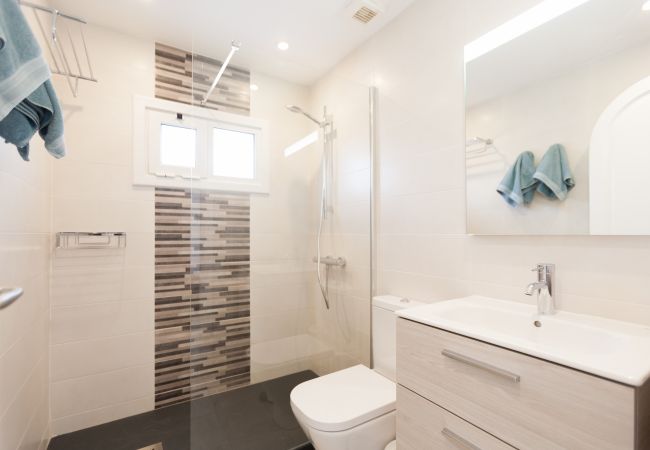 Villa in Puerto del Carmen - Villa Mimi 4bedroom villa Villa in Puerto del Carmen - Villa Mimi 4bedroom villa