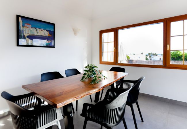 Villa in Puerto del Carmen - Villas Venus, Jupiter and Neptune Villa in Puerto del Carmen - Villas Venus, Jupiter and Neptune