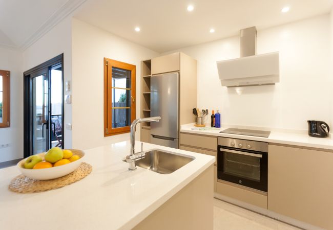 Villa in Puerto del Carmen - Villas Venus, Jupiter and Neptune Villa in Puerto del Carmen - Villas Venus, Jupiter and Neptune