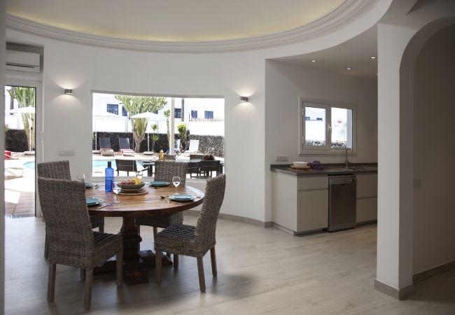 Villa in Puerto del Carmen - Villa Apollo/Aphrodite  Villa in Puerto del Carmen - Villa Apollo/Aphrodite