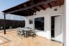 Villa en Puerto del Carmen - Villa Mimi 4 bedroom villa Villa en Puerto del Carmen - Villa Mimi 4 bedroom villa