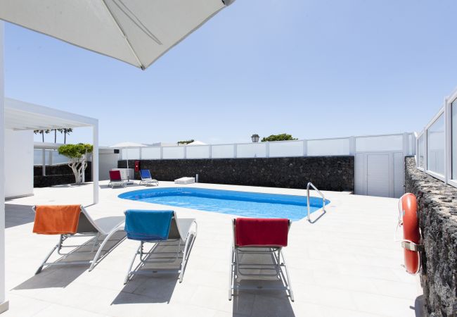 Villa en Puerto del Carmen - Villa Delphi 3 bedroom villa Villa en Puerto del Carmen - Villa Delphi 3 bedroom villa