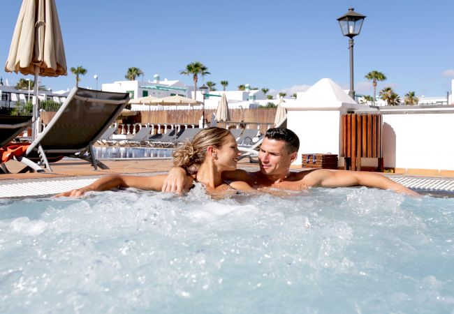 Appartamento a Puerto del Carmen - Club Oceano 1 bedroom apts. Appartamento a Puerto del Carmen - Club Oceano 1 bedroom apts.