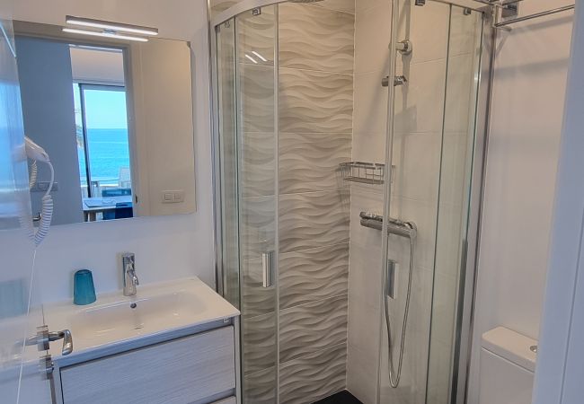 Appartamento a Puerto del Carmen - Costa Luz beach front block 6 Two bedroom apts. Appartamento a Puerto del Carmen - Costa Luz beach front block 6 Two bedroom apts.