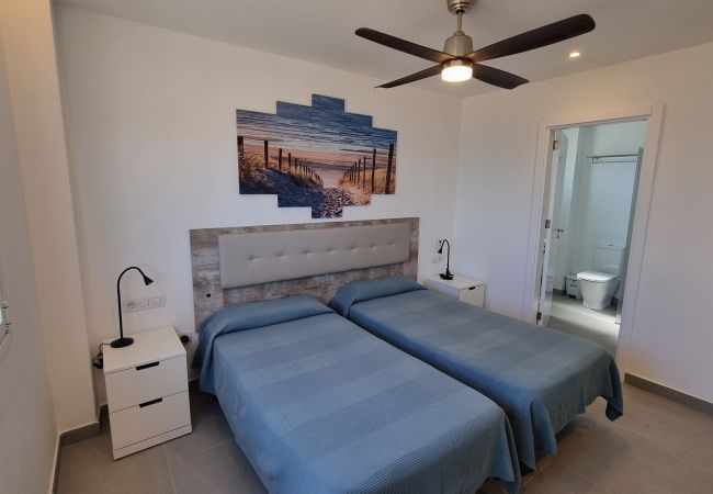 Appartamento a Puerto del Carmen - Costa Luz beach front block 6 Two bedroom apts. Appartamento a Puerto del Carmen - Costa Luz beach front block 6 Two bedroom apts.