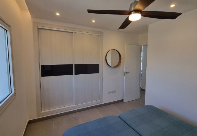 Appartamento a Puerto del Carmen - Costa Luz beach front block 6 Two bedroom apts. Appartamento a Puerto del Carmen - Costa Luz beach front block 6 Two bedroom apts.