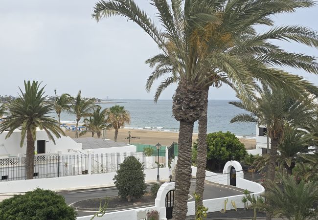 Appartamento a Puerto del Carmen - Costa Luz  2 bedroom apts. Appartamento a Puerto del Carmen - Costa Luz  2 bedroom apts.