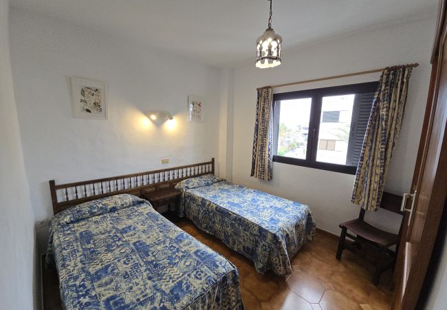 Appartamento a Puerto del Carmen - Costa Luz  2 bedroom apts. Appartamento a Puerto del Carmen - Costa Luz  2 bedroom apts.