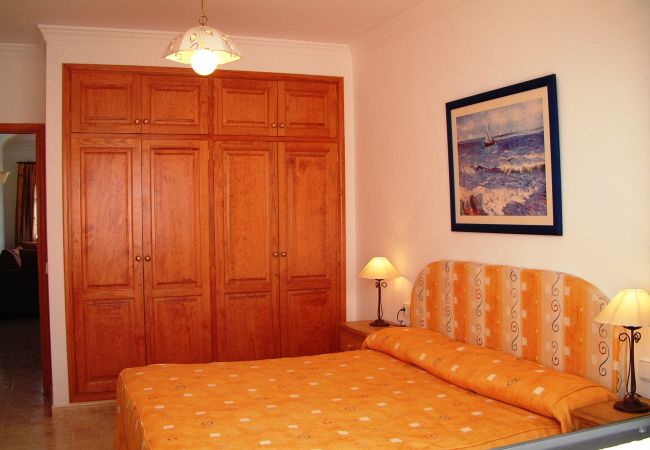 Villa in Puerto del Carmen - Villa Saturn 4 bedroom villa Villa in Puerto del Carmen - Villa Saturn 4 bedroom villa