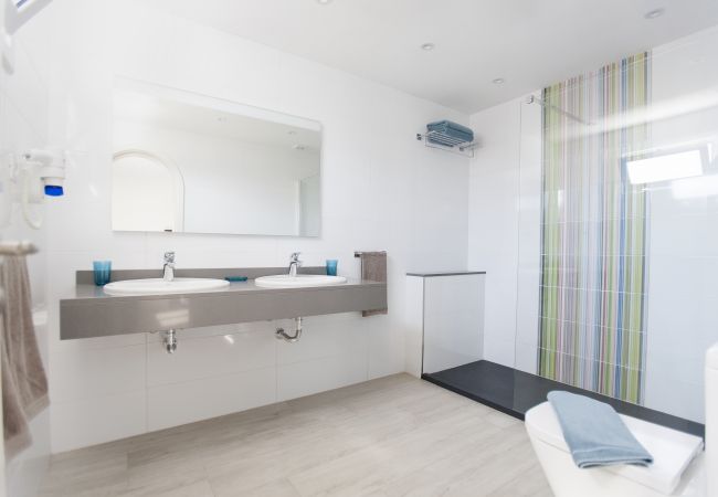 Villa in Puerto del Carmen - Villa Apollo/Aphrodite Villa in Puerto del Carmen - Villa Apollo/Aphrodite